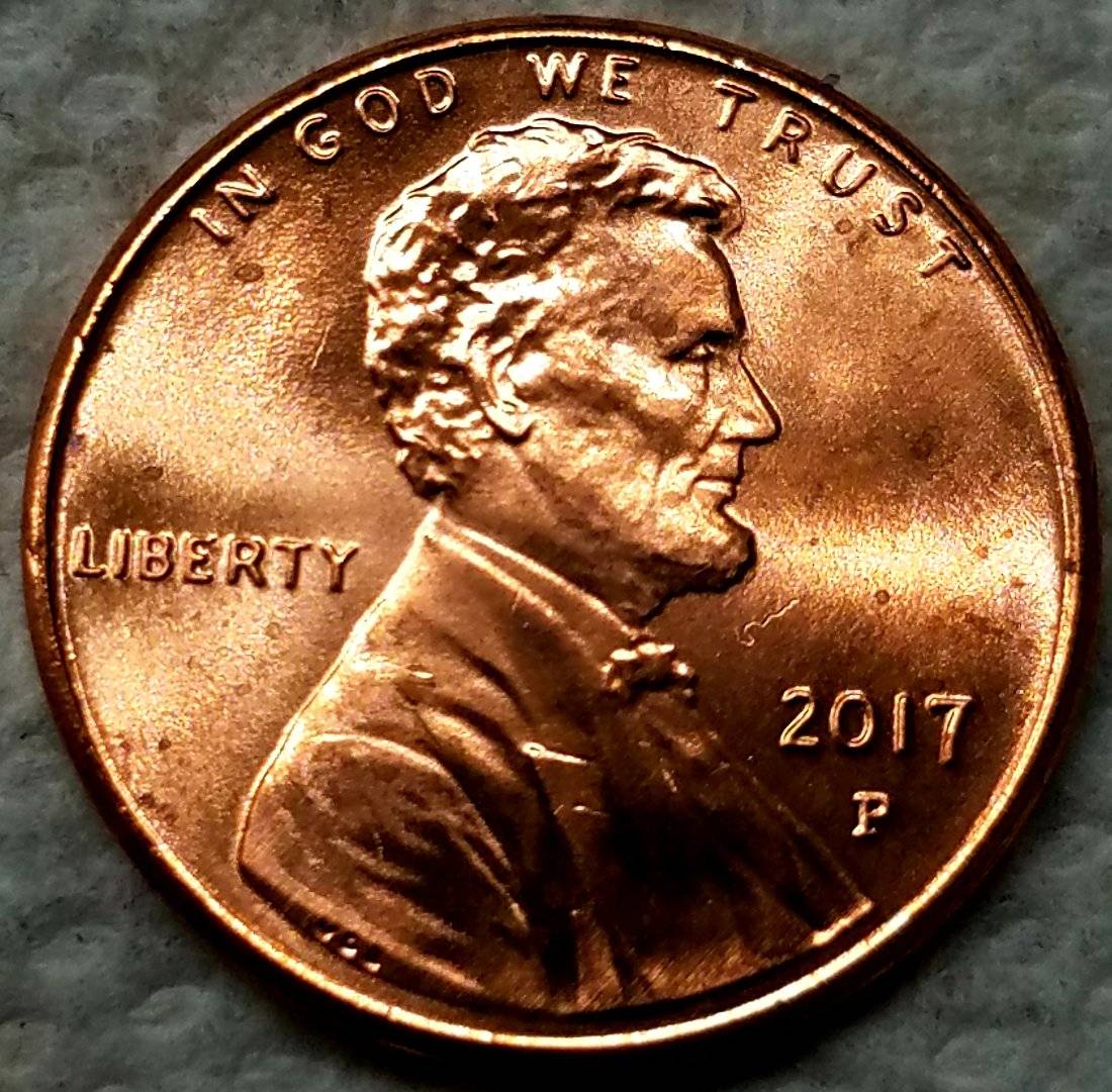 2017-P-Lincoln-Cent-Struck-Through-String-Near-Lincoln's-Chin-On-Obverse?